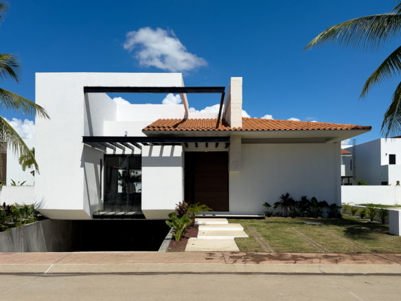 Residencia con Alberca en Venta en Los Tigres, Nuevo Vallarta